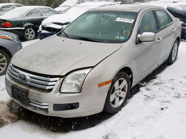 3FAHP07Z18R194588 - 2008 FORD FUSION SE WHITE photo 2