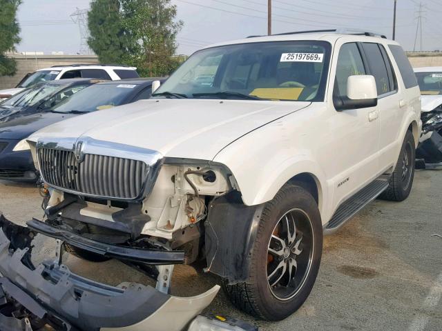 5LMEU68H14ZJ19581 - 2004 LINCOLN AVIATOR 白色 照片 2