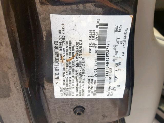 1FAFP34N45W287771 - 2005 FORD FOCUS ZX4 BLACK photo 10