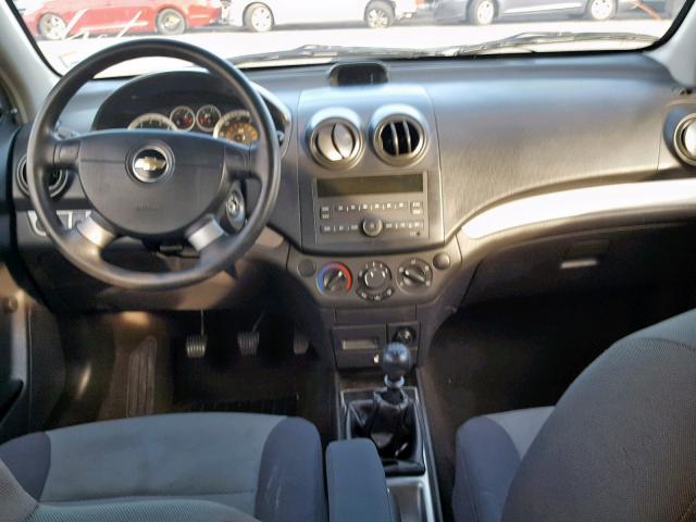 KL1TD66E59B636610 - 2009 CHEVROLET AVEO LS BLACK photo 9