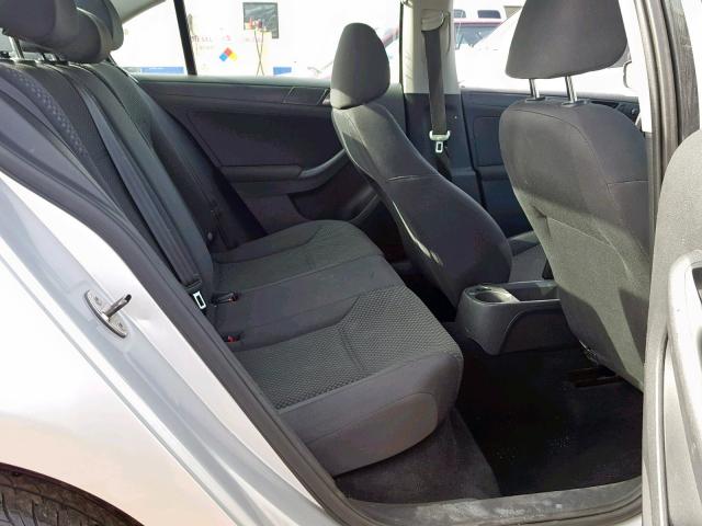 3VW2K7AJ7CM308610 - 2012 VOLKSWAGEN JETTA BASE SILVER photo 6