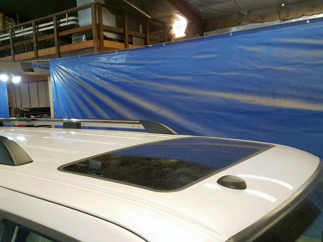 5LMJJ3JT8GEL09541 - 2016 LINCOLN NAVIGATOR WHITE photo 9