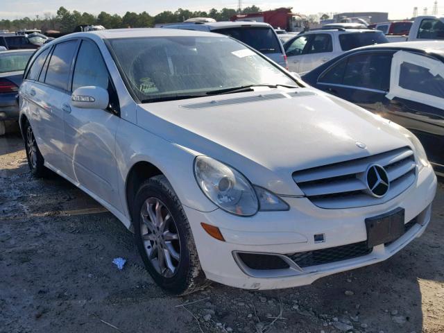 4JGCB65E66A035557 - 2006 MERCEDES-BENZ R 350 WHITE photo 1