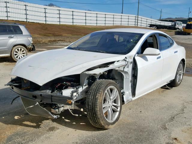 5YJSA1CN6DFP08652 - 2013 TESLA MODEL S WHITE photo 2