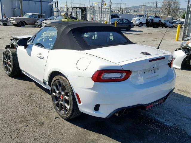 JC1NFAEK1H0126266 - 2017 FIAT 124 SPIDER WHITE photo 3