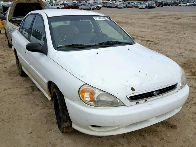 KNADC123426175869 - 2002 KIA RIO WHITE photo 1