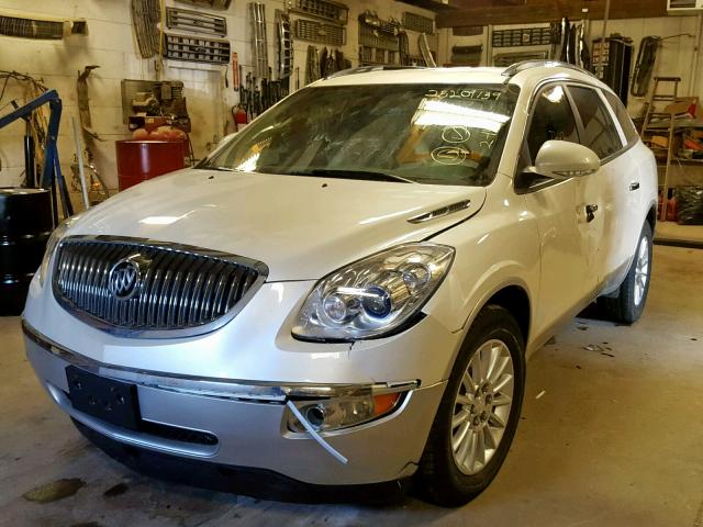 5GAKVCED4CJ151561 - 2012 BUICK ENCLAVE WHITE photo 2