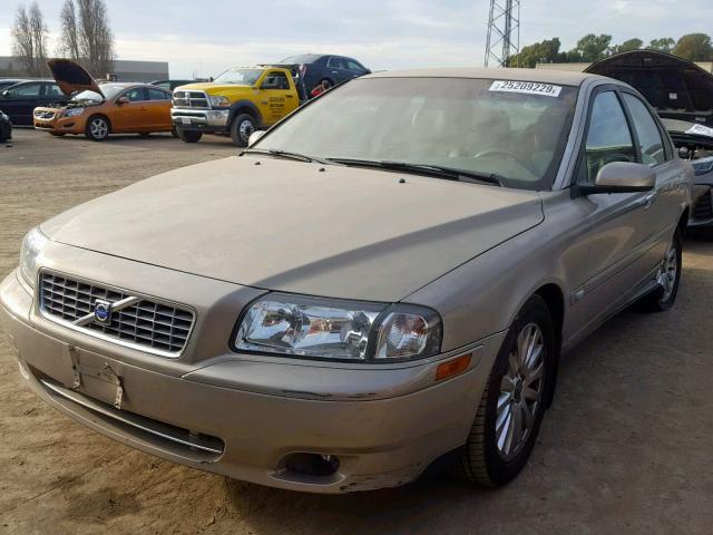 YV1TS91ZX41340646 - 2004 VOLVO S80 T6 TAN photo 2