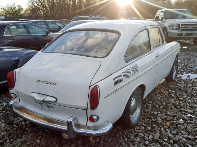 319244587 - 1969 VOLKSWAGEN FASTBACK WHITE photo 4