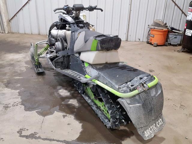 4UF17SNW4HT115261 - 2017 ARCT SNOWMOBILE GREEN photo 3