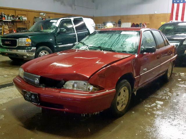 1G4NJ52M2WC415601 - 1998 BUICK SKYLARK CU RED photo 2