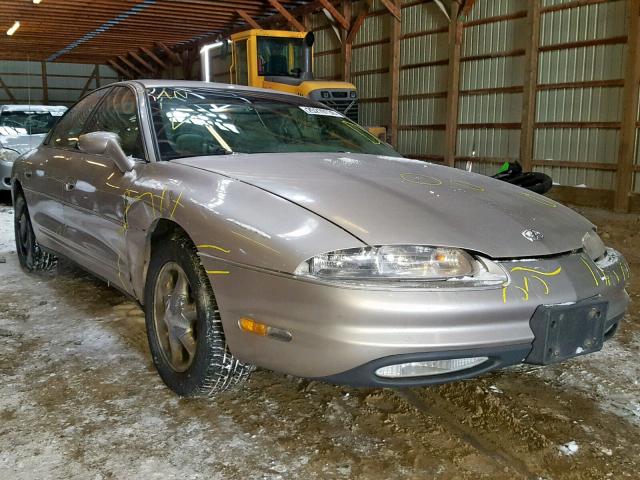 1G3GR62C3T4118779 - 1996 OLDSMOBILE AURORA BEIGE photo 1