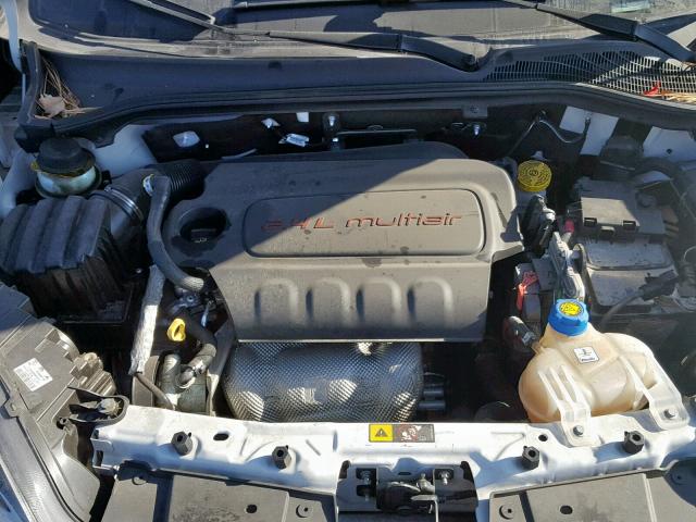 ZFBERFAB9H6H23889 - 2017 RAM PROMASTER 白色 照片 7