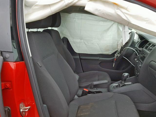 3VW2K7AJ0FM317539 - 2015 VOLKSWAGEN JETTA BASE RED photo 5