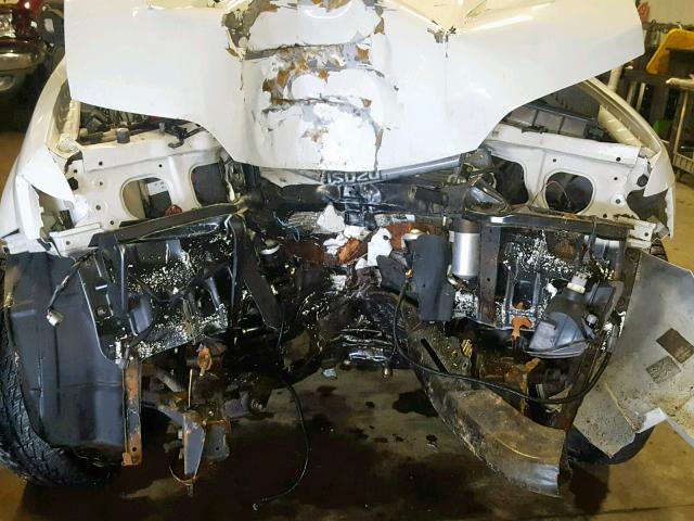 4S2DF58YX44600082 - 2004 ISUZU AXIOM XS Ağ foto 9