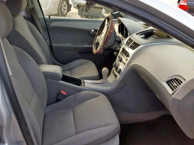 1G1ZC5E00AF287139 - 2010 CHEVROLET MALIBU 1LT 银色 照片 5