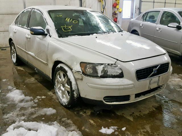 YV1MS382X62175981 - 2006 VOLVO S40 2.4I WHITE photo 1