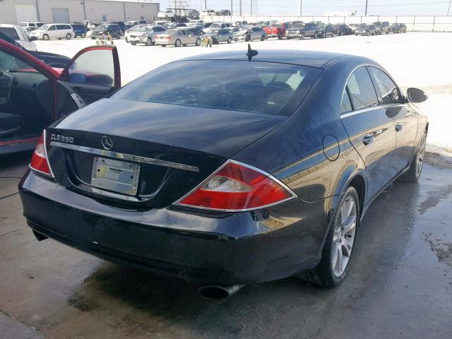 WDDDJ72X08A118319 - 2008 MERCEDES-BENZ CLS 550 BLACK photo 4