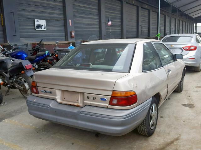 1FAPP10J3PW122101 - 1993 FORD ESCORT BROWN photo 4