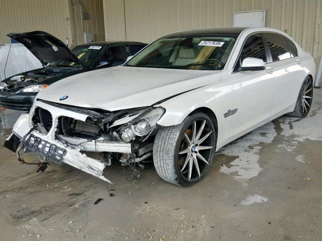 WBAKB4C52CC576044 - 2012 BMW 740 LI WHITE photo 2