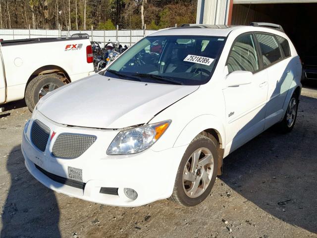 5Y2SL63885Z409807 - 2005 PONTIAC VIBE WHITE photo 2