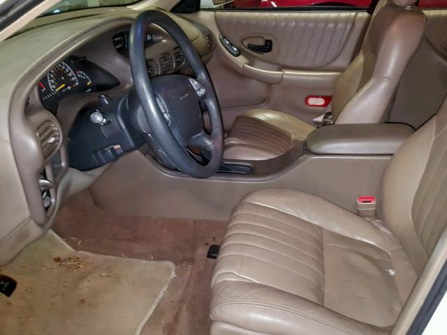 1G2WP52K4WF296099 - 1998 PONTIAC GRAND PRIX WHITE photo 5