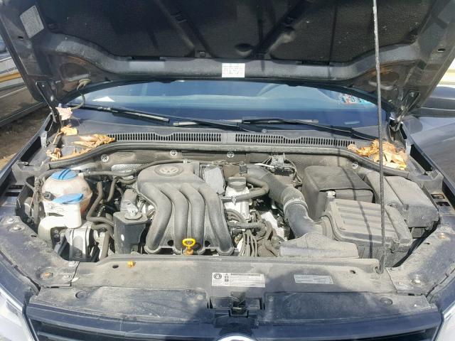 3VW2K7AJXDM288385 - 2013 VOLKSWAGEN JETTA BASE Արծաթագույն լուսանկար 7