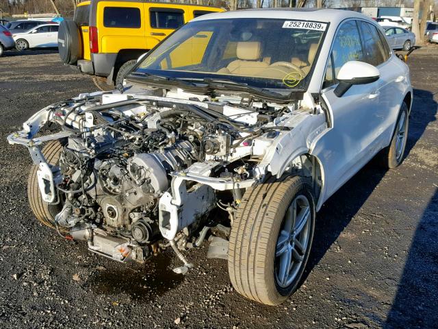 WP1AB2A53GLB50471 - 2016 PORSCHE MACAN S WHITE photo 2