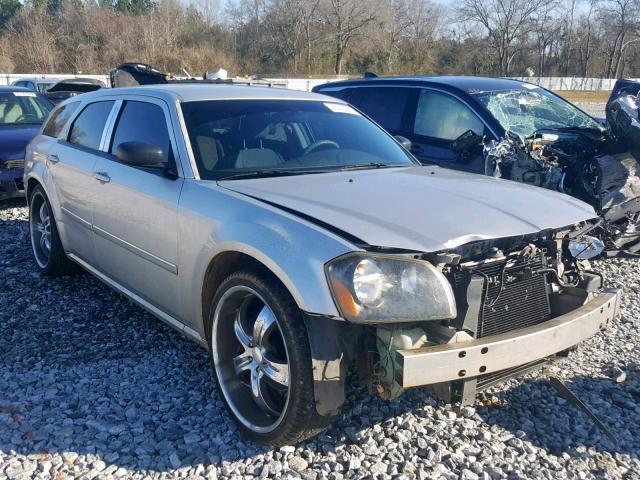 2D4FV47T17H611053 - 2007 DODGE MAGNUM SE SILVER photo 1