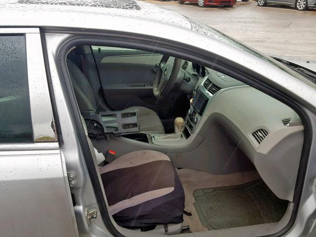 1G1ZC5E10BF139034 - 2011 CHEVROLET MALIBU 1LT SILVER photo 5