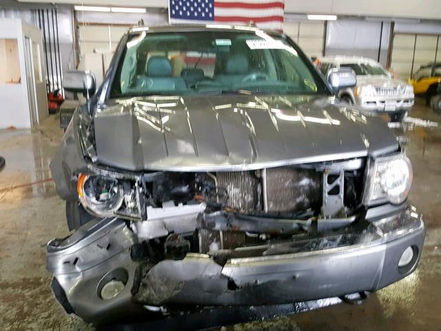 1A8HW58P69F719224 - 2009 CHRYSLER ASPEN LIMI GRAY photo 9