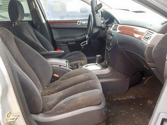 2C8GF68494R288893 - 2004 CHRYSLER PACIFICA SILVER photo 5