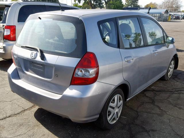 JHMGD38497S018523 - 2007 HONDA FIT SILVER photo 4