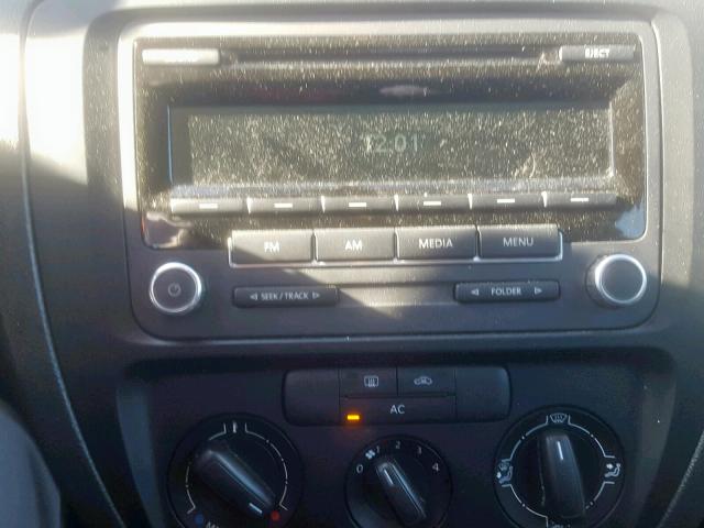 3VW2K7AJ7CM351571 - 2012 VOLKSWAGEN JETTA BASE SILVER photo 9