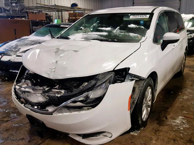 2C4RC1DG7HR811520 - 2017 CHRYSLER PACIFICA T WHITE photo 2