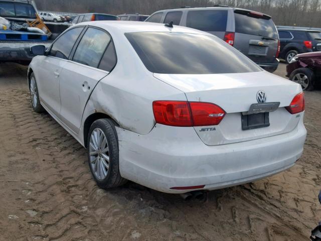 3VWL07AJ7EM211260 - 2014 VOLKSWAGEN JETTA SEL WHITE photo 3