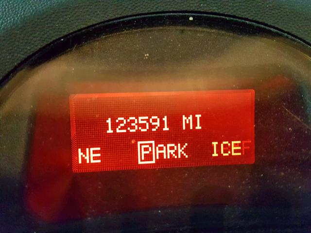 2G2WP552661300916 - 2006 PONTIAC GRAND PRIX WHITE photo 8