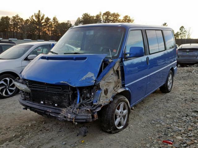 WV2KB47093H001820 - 2003 VOLKSWAGEN EUROVAN GL BLUE photo 2