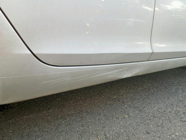 1G11B5SA8DF356676 - 2013 CHEVROLET MALIBU LS SILVER photo 9