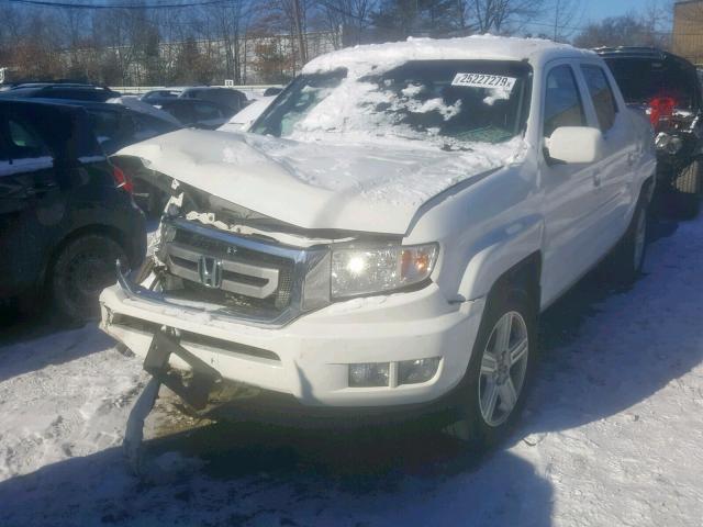 5FPYK1F50BB451267 - 2011 HONDA RIDGELINE WHITE photo 2