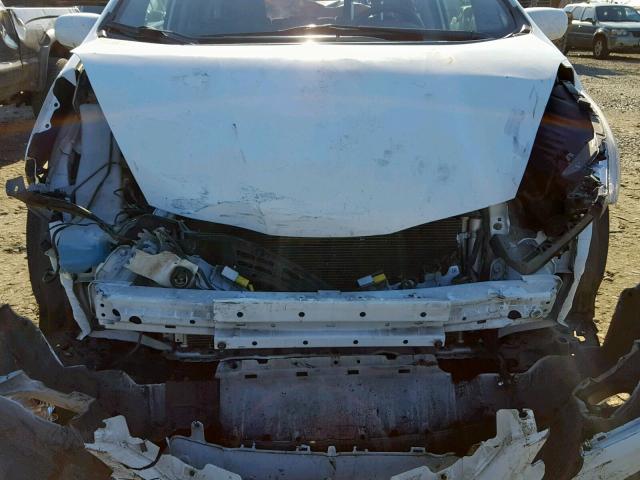 JHMGE88479S026763 - 2009 HONDA FIT SPORT WHITE photo 9