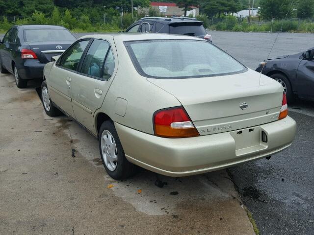 1N4DL01D5XC153143 - 1999 NISSAN ALTIMA XE BEIGE photo 3