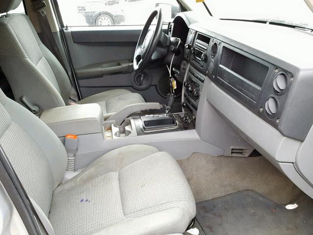 1J8HH48K27C612825 - 2007 JEEP COMMANDER Gümüş foto 5