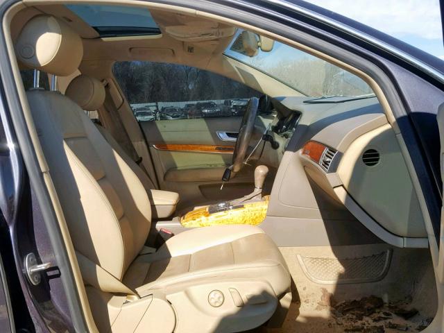 WAUDG74FX5N054210 - 2005 AUDI A6 3.2 QUA GRAY photo 5