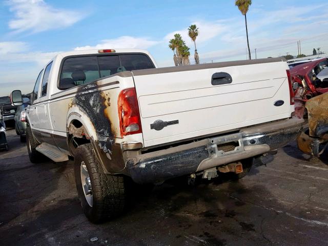 1FTSW31P74EE04992 - 2004 FORD F350 SRW S WHITE photo 3