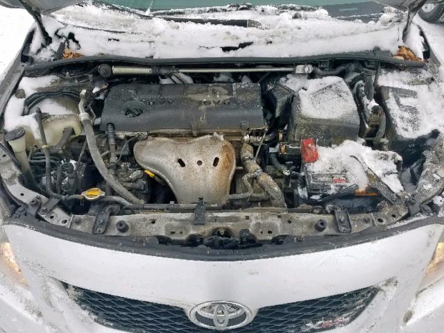 2T1BE40E89C017368 - 2009 TOYOTA COROLLA XR SILVER photo 7