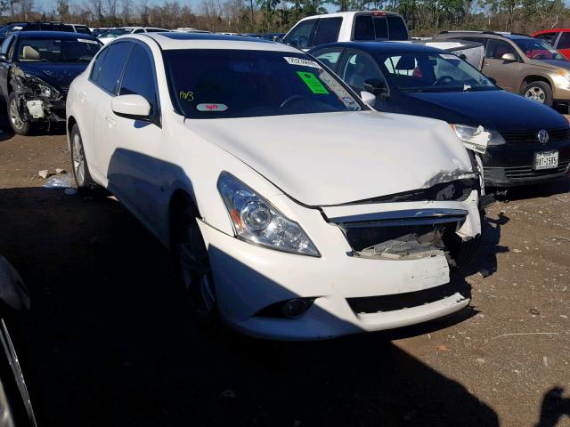 JN1CV6AR3FM523337 - 2015 INFINITI Q40 WHITE photo 1