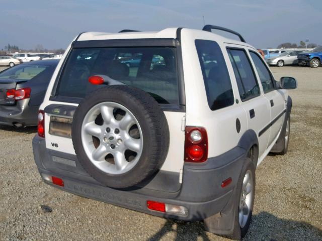 SALNY22203A270099 - 2003 LAND ROVER FREELANDER WHITE photo 4