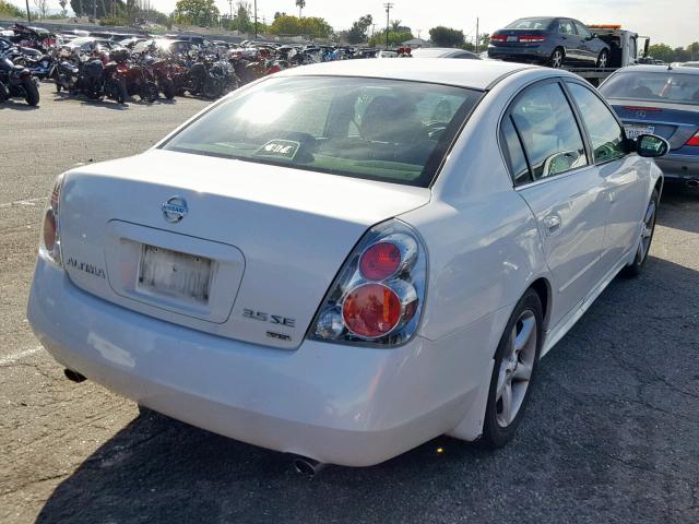 1N4BL11D55N491074 - 2005 NISSAN ALTIMA SE WHITE photo 4