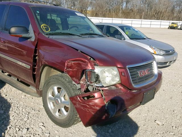 1GKDS13S532379363 - 2003 GMC ENVOY MAROON photo 9